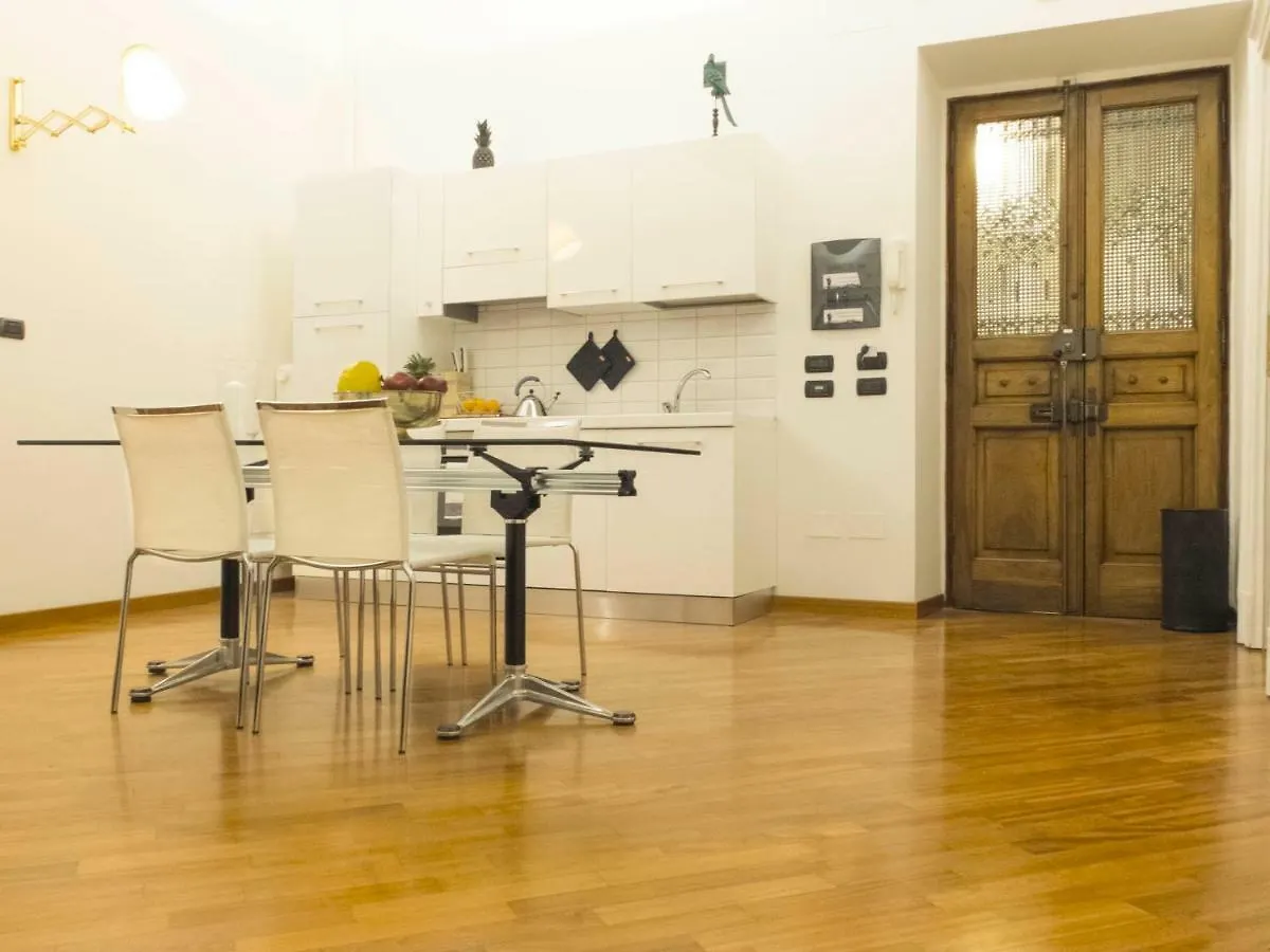 Mignanelli Luxury Apartment Rome Italy